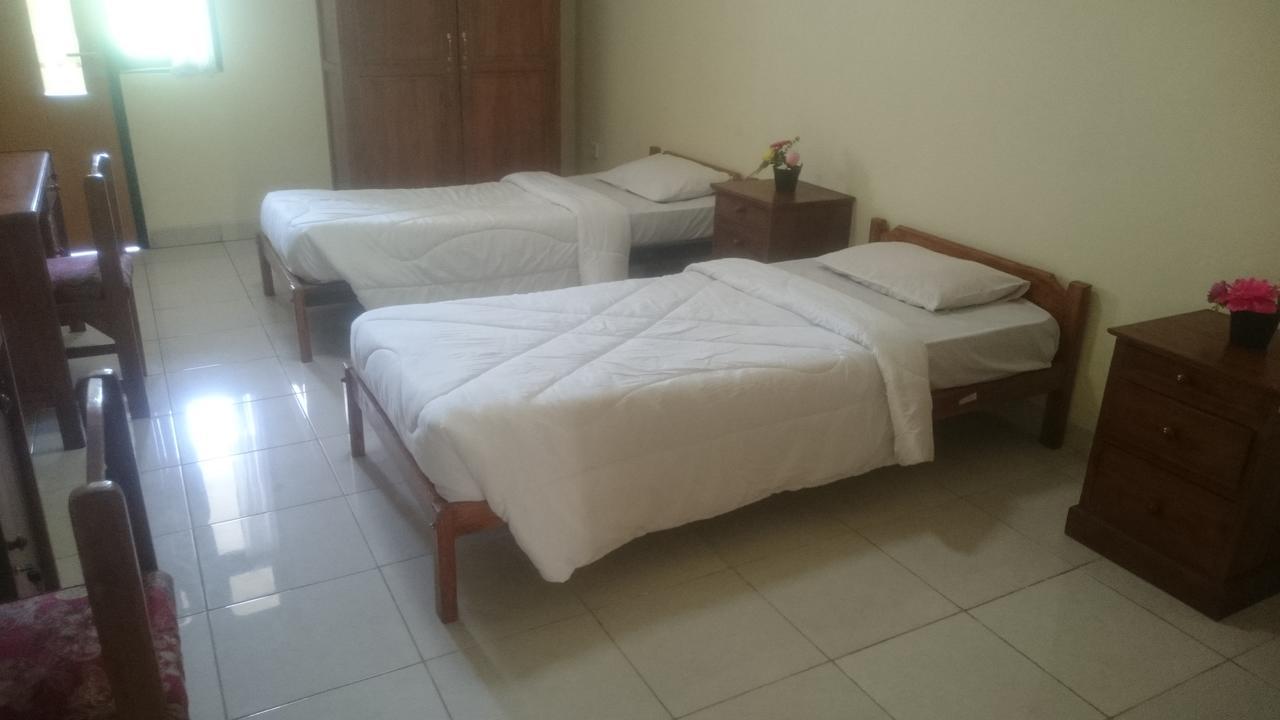 Edutel Undiksha Hotel Singaraja  Exterior photo