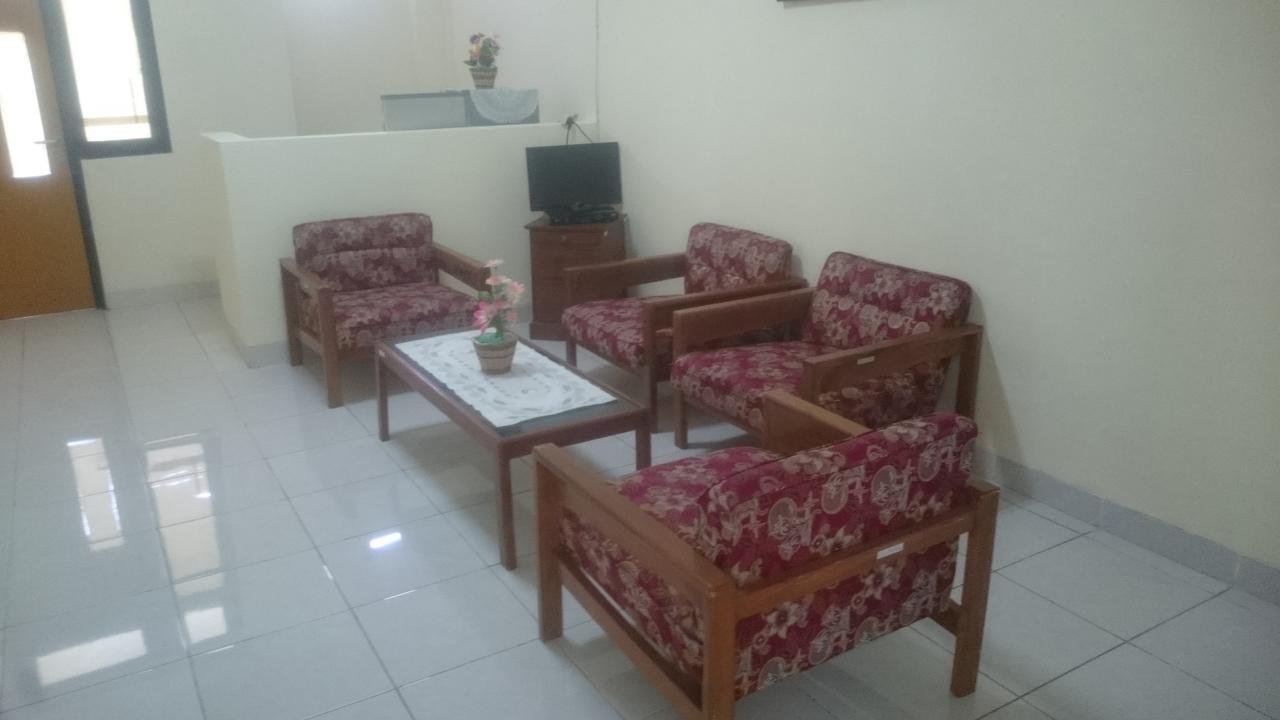 Edutel Undiksha Hotel Singaraja  Exterior photo